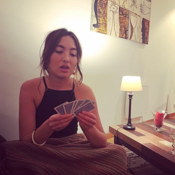 Meet your Posher, Ellen - Picture 1 of 3